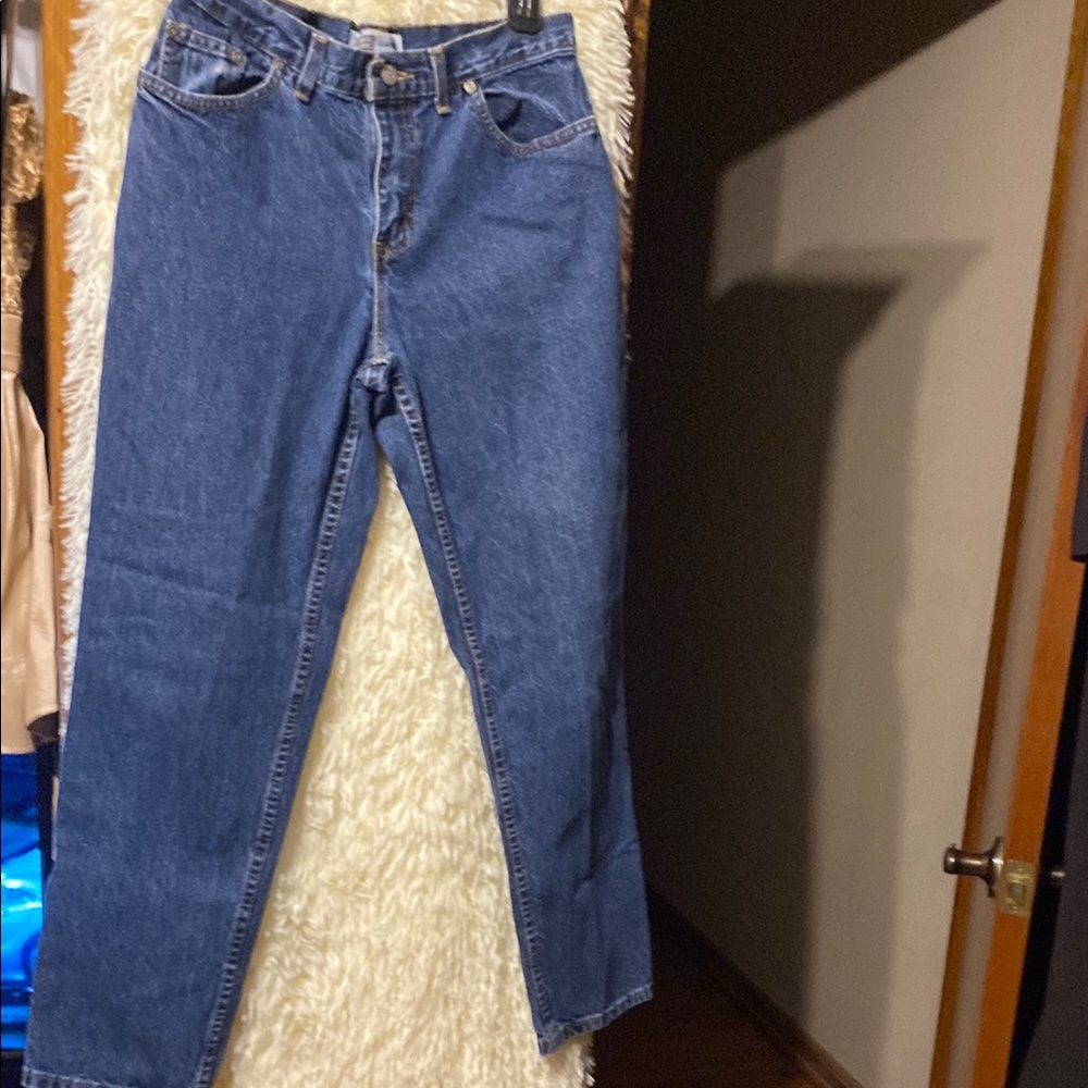 Faded Glory Classic Fit Women's Straight Leg Jeans. Size 10